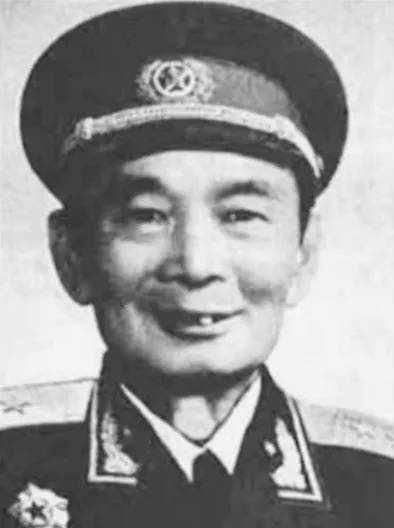 开国中将，后勤军事政工情报无所不能，高级将领中难得的全面人才