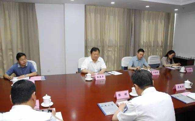 天津市法学会会长散襄军到警院调研