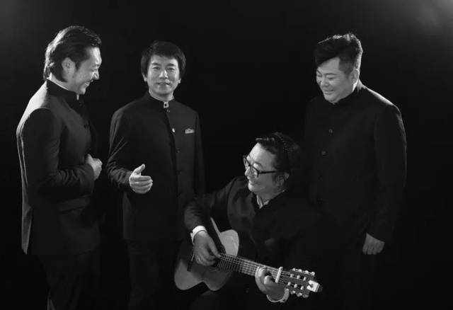 八只眼演唱组？？？到底几个人？！