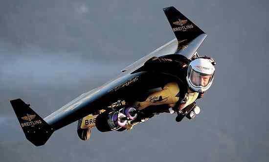 空中冲浪 世界第一个“空中冲浪”的人 “空中飞侠”伊夫·罗西