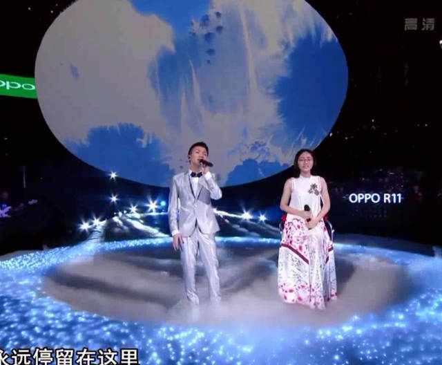 《中国好声音》有黑幕? 这名女学员唱歌平平却被谢霆锋所拍, 网友纷纷质疑