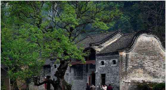 武汉周边城市 湖北省最想“得到”的城市，位于武汉附近，但属于河南省