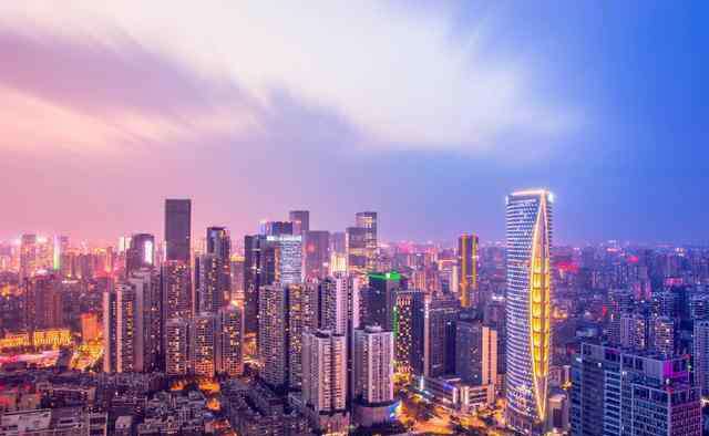 省会城市综合实力排名 中国36个二线城市综合实力排行榜：五大天王实力超群！