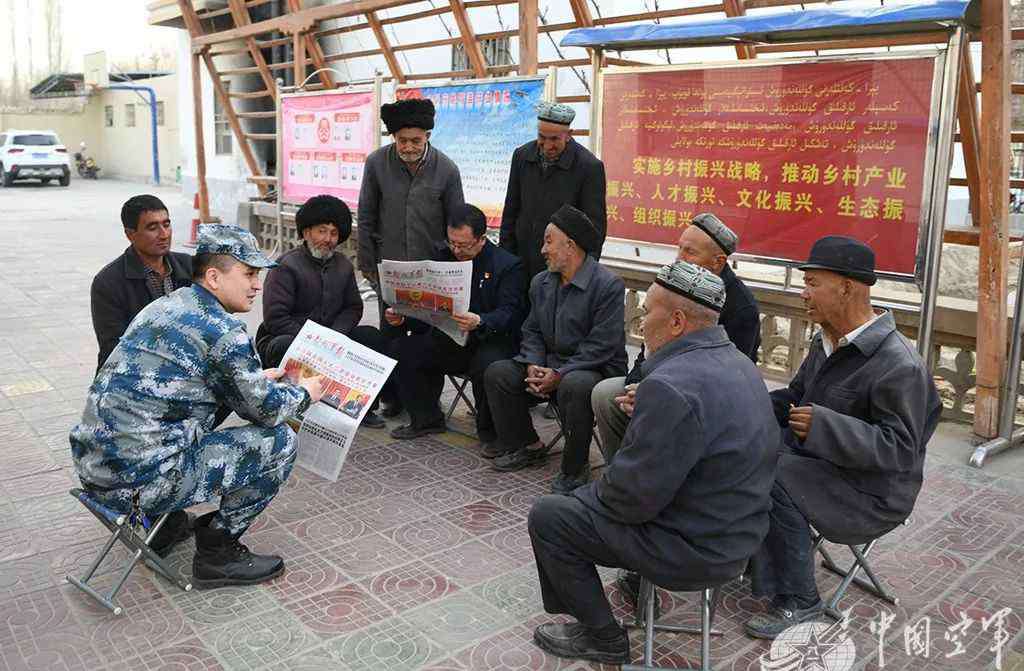 玉山江 解放军亚克西！这些空军人在塔克拉玛干沙漠干了件大事