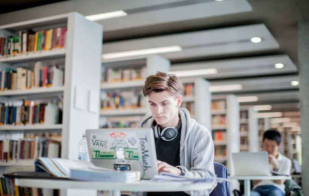 联合办学 中英合作办学专业——成都理工大学仅有的二本报考机会！
