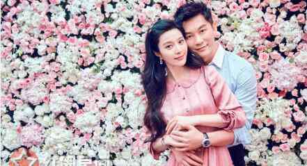 曝李晨求婚范冰冰 范冰冰李晨最新消息已经求婚成功 范冰冰钻戒李晨壕气冲天