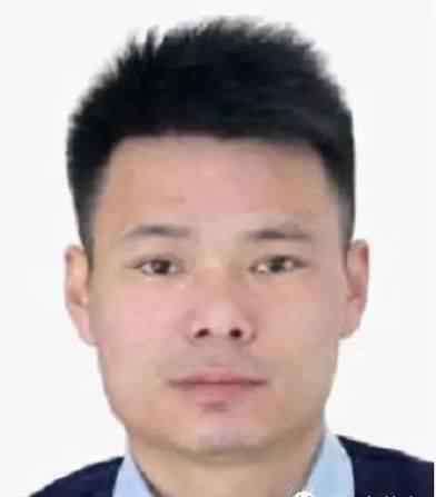 英山黑社会 英山警方悬赏通缉11名涉黑涉恶涉案人员