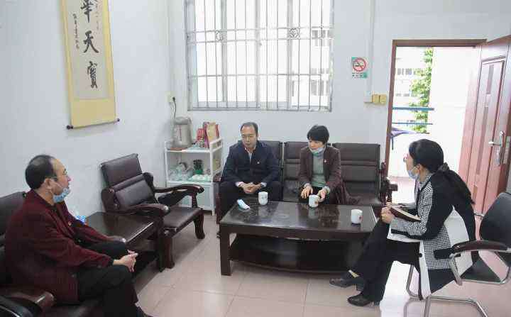 乳源高级中学 钟沛东率队到乳源高级中学督查学生返校复学准备工作