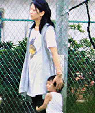 袁咏仪儿子 袁咏仪儿子魔童个人资料照片介绍