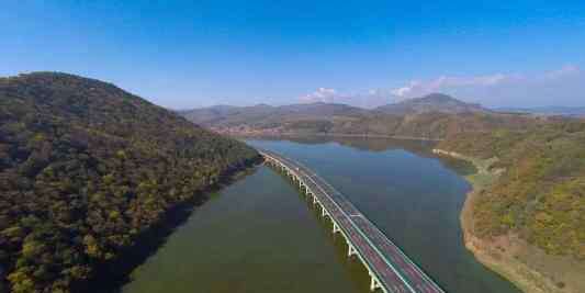 鹤大高速 鹤大高速公路，9条南北纵线中的第一纵！