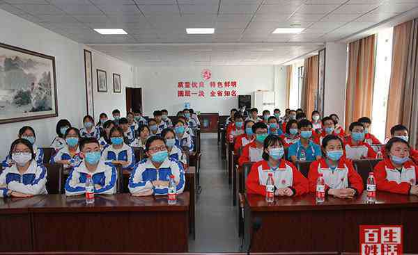 成都石室白马中学 成都石室白马中学：名师引领助成长 科创培训显睿智