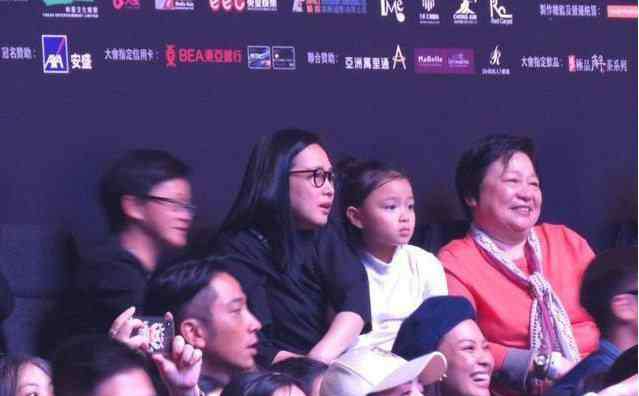 刘德华杭州演唱会 2019年刘德华演唱会最新行程安排！快看看有没有你所在的城市