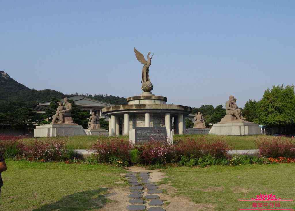 韩国青瓦台 空中拍摄韩国青瓦台图片，韩国青瓦台的风水真的影响政治吗？