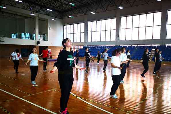 合肥一中网站 视频曝光！本网探访合肥一中！今天这项考试……