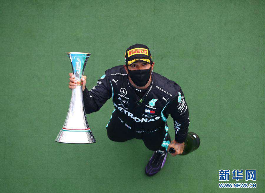  F1匈牙利站：汉密尔顿夺冠