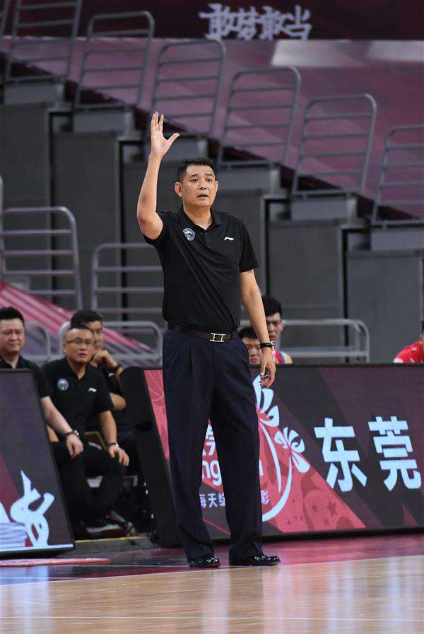  CBA复赛第一阶段：山东西王对阵天津先行者