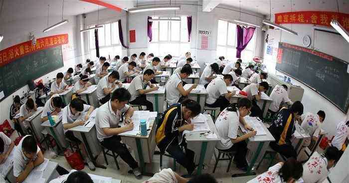 2019数学高考 2019年高考数学考满分的人很多，但只有他让人印象深刻，为什么？