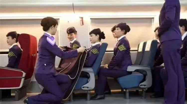 航空高铁学校 航空高铁学校在等你！盘州学生进校就签订协议对口安排就业