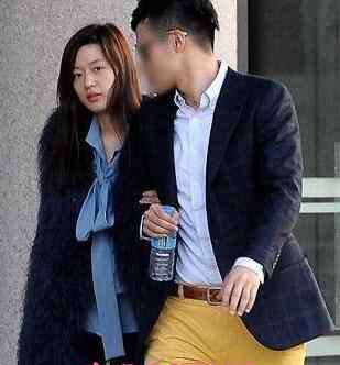 韩彩英结婚 韩彩英老公崔东俊个人资料照片