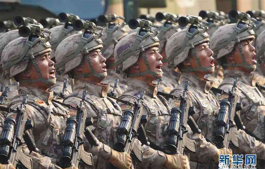 突击步枪 国产新型突击步枪，终于和世界轻武器潮流接轨