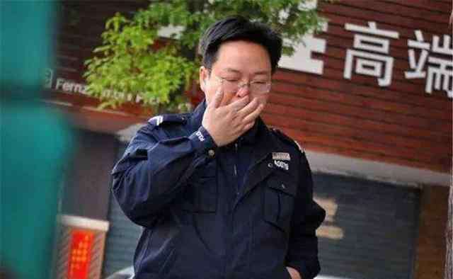 湖南高考状元 饱受争议的“高考状元”张晓勇，17岁考上清华，最后却选择当保安