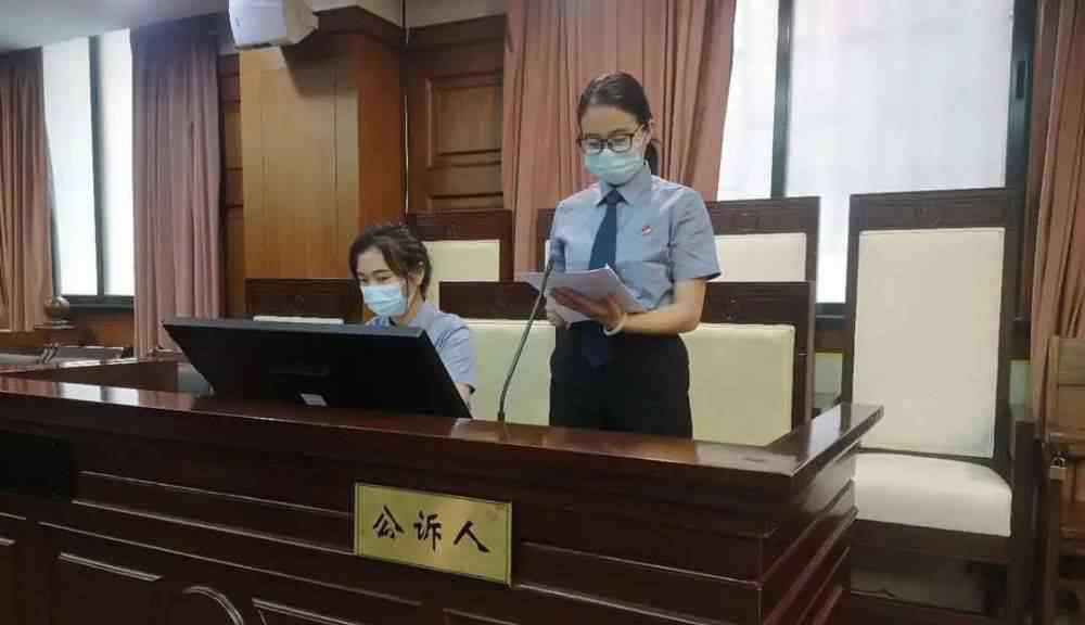 自考枪手 找人替考专升本英语考试，自考生和枪手双双获刑