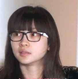 柳岩素颜照 柳岩清晨晒素颜照 柳岩素颜照吓死人