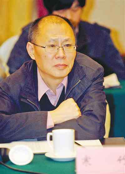 北京大学教授陈平 为什么陈平老师这么像江湖郎中，游方术士？