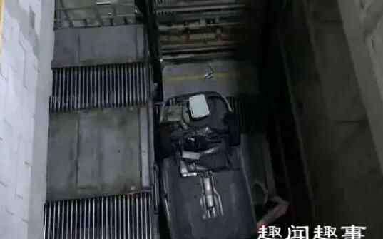 浙江湖州新闻 浙江湖州司机进停车场连车带人消失离奇身亡 现场恐怖一幕被拍下