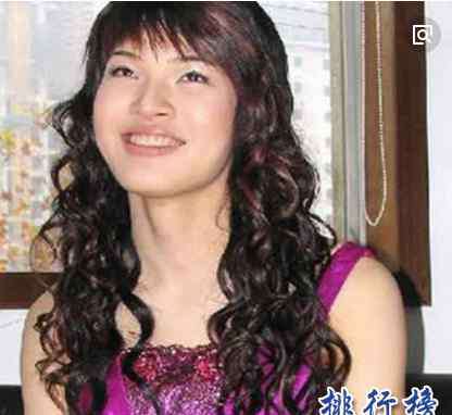咪娜穆吒 中国十大人妖：金星仅第十,刘诗涵前凸后翘