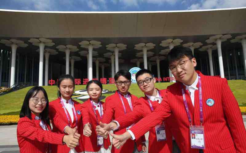 上海青年志愿者 “小叶子”精神薪火相传——国际志愿者日：上海青年志愿服务燃情再出发