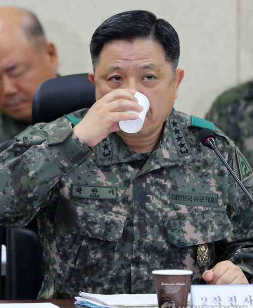 独岛求生 韩军官放狠话:日战机"入侵"独岛上空 将严厉应对