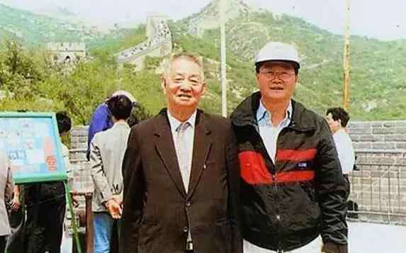应明皓去世 应明皓先生辞世：功勋传百代 黑白情义深一生
