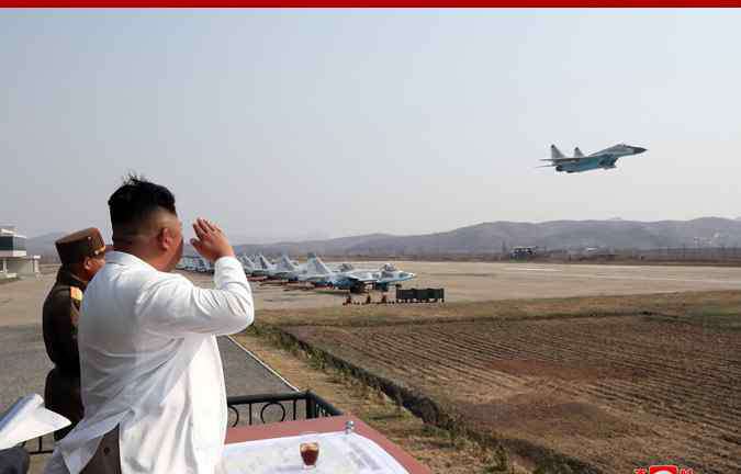 朝鲜发射导弹 韩军方:朝鲜发射巡航导弹,出动战机试射空对面武器