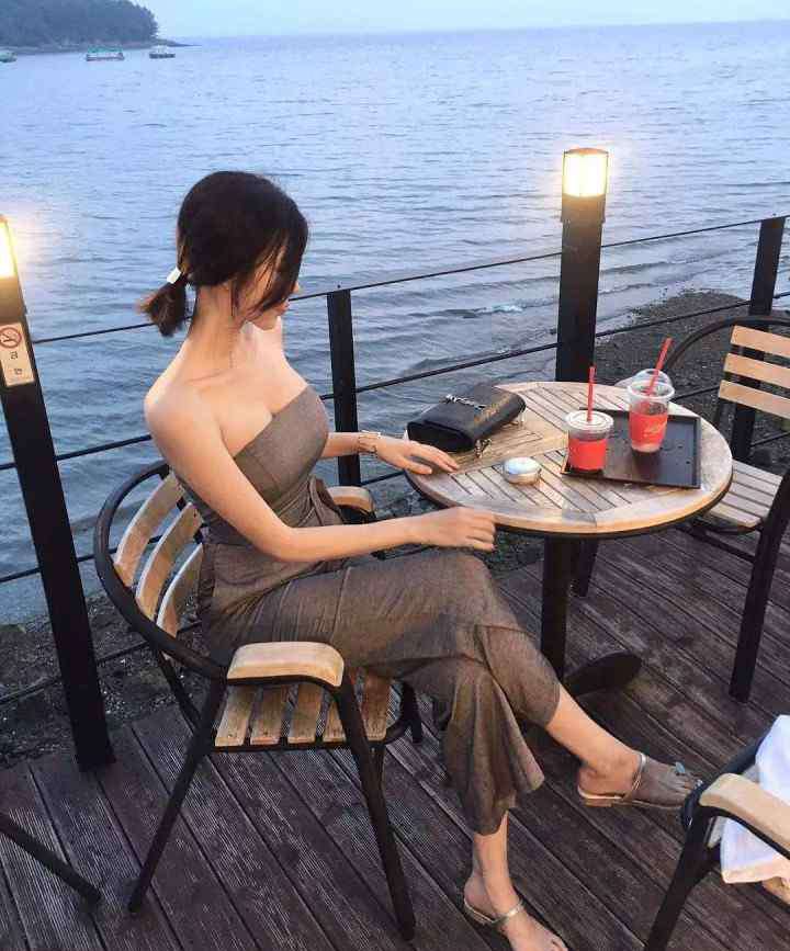 金太珠 韩国健身女神被称“夜店女王”