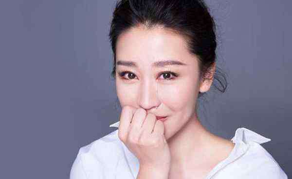 陕西明星 陕西十大美女明星:贾青，白冰，李心艾上榜，第一名实至名归