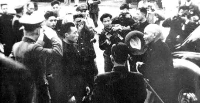 密密匝匝 蒋介石的上海赌局：坚守六个月，做斯大林格勒第二