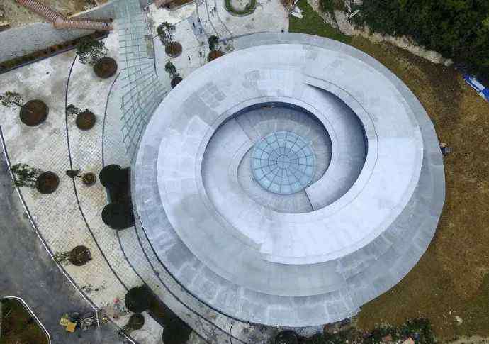 深海导航 用“超级工程”迎国庆！来看看伟大祖国的建设成就有哪些——
