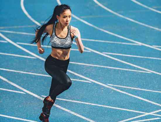 休息时间 跑步休息时间要控制好 间歇训练更高效