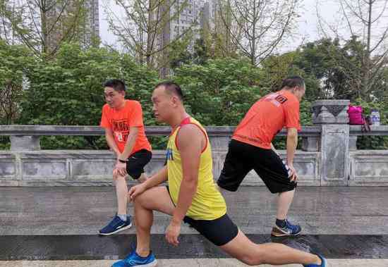 视障 视障跑者将挑战成都马拉松：这是我人生第一个全马