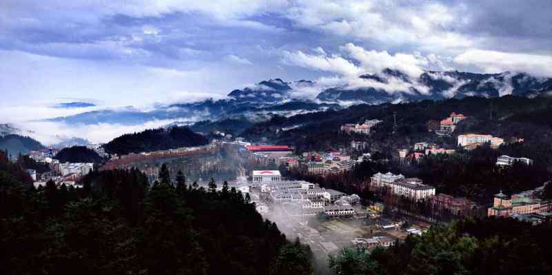 井冈山红色之旅 去井冈山、沂蒙山走一趟红色之旅，新开高铁线让更多游客享受“快旅慢游”