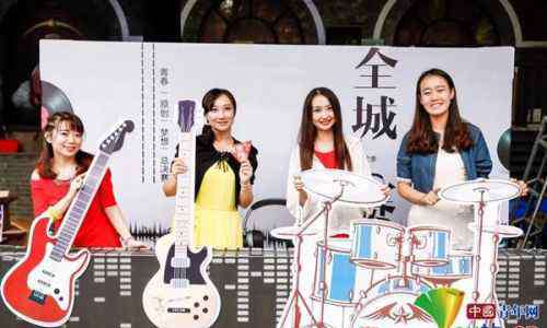 刘笑吟 美女学霸刘笑吟资料照片 科研兴趣两不误 各项技能满点