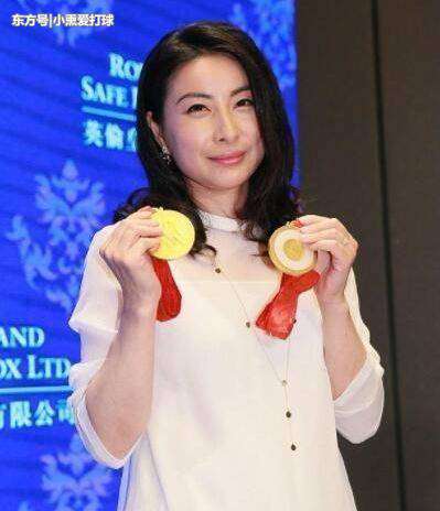 奥运会金牌是纯金的吗 奥运会金牌，到底是用什么材料做的，郭晶晶说出实情