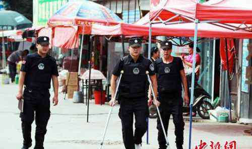 郭义的故事 新疆警务故事：辖区有个“拐棍警察”（图）