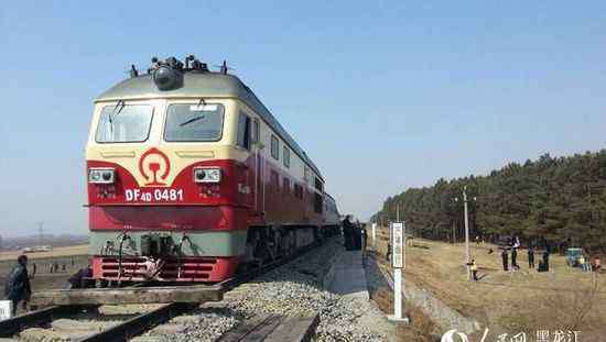 黑龙江列车脱线 黑龙江K7034次列车发生脱线 事故原因在调查之中