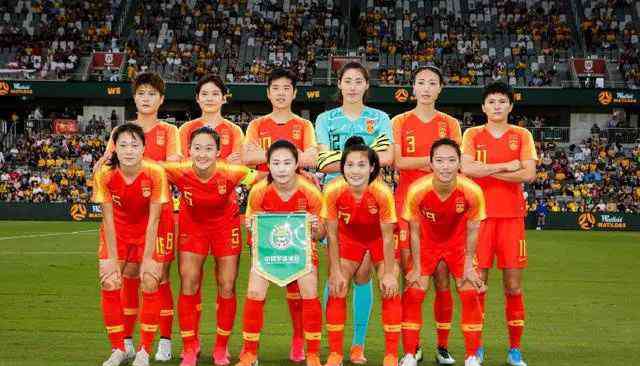 唐佳丽 没有王霜的日子，中国女足有了新领军人物