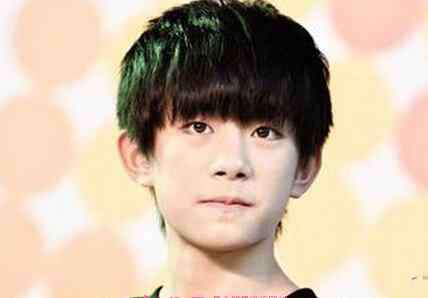 易烊千玺资料 tfboys易烊千玺女朋友照片资料
