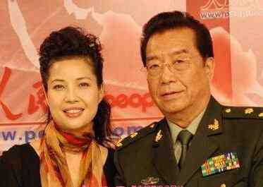 丁英 李双江的前妻丁英个人资料照片