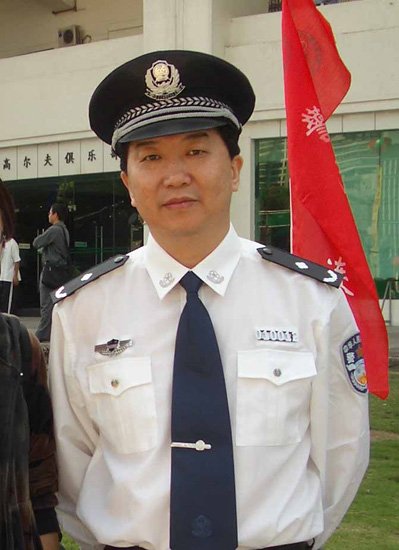 广州市公安局副局长祁晓林