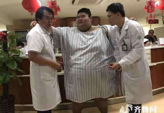 中国第一胖 中国第一胖减重300斤 还意外收获爱情！